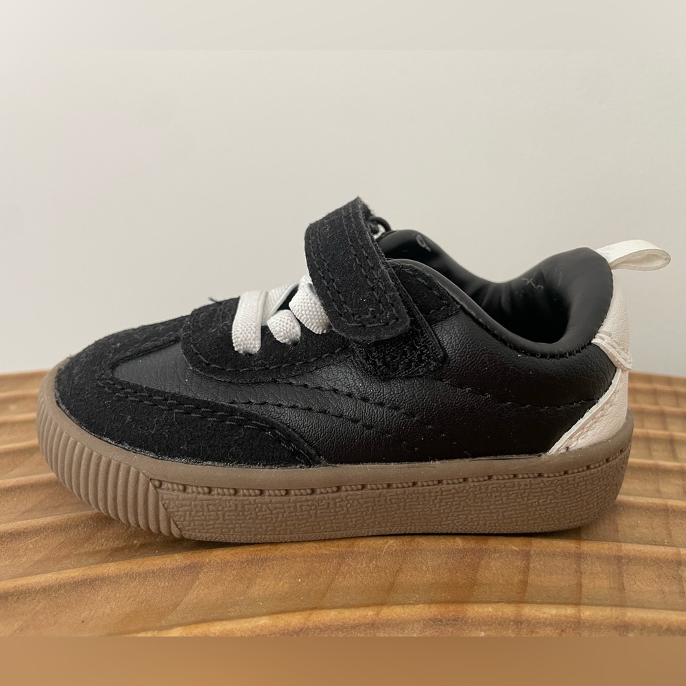 NEW Carter’s Black Toddler Sneakers - Size 5